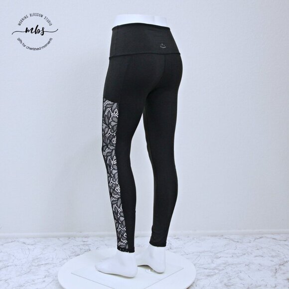 Beyond Yoga High Waisted Mesh Crochet Leggings Black Women S - Picture 4 of 10